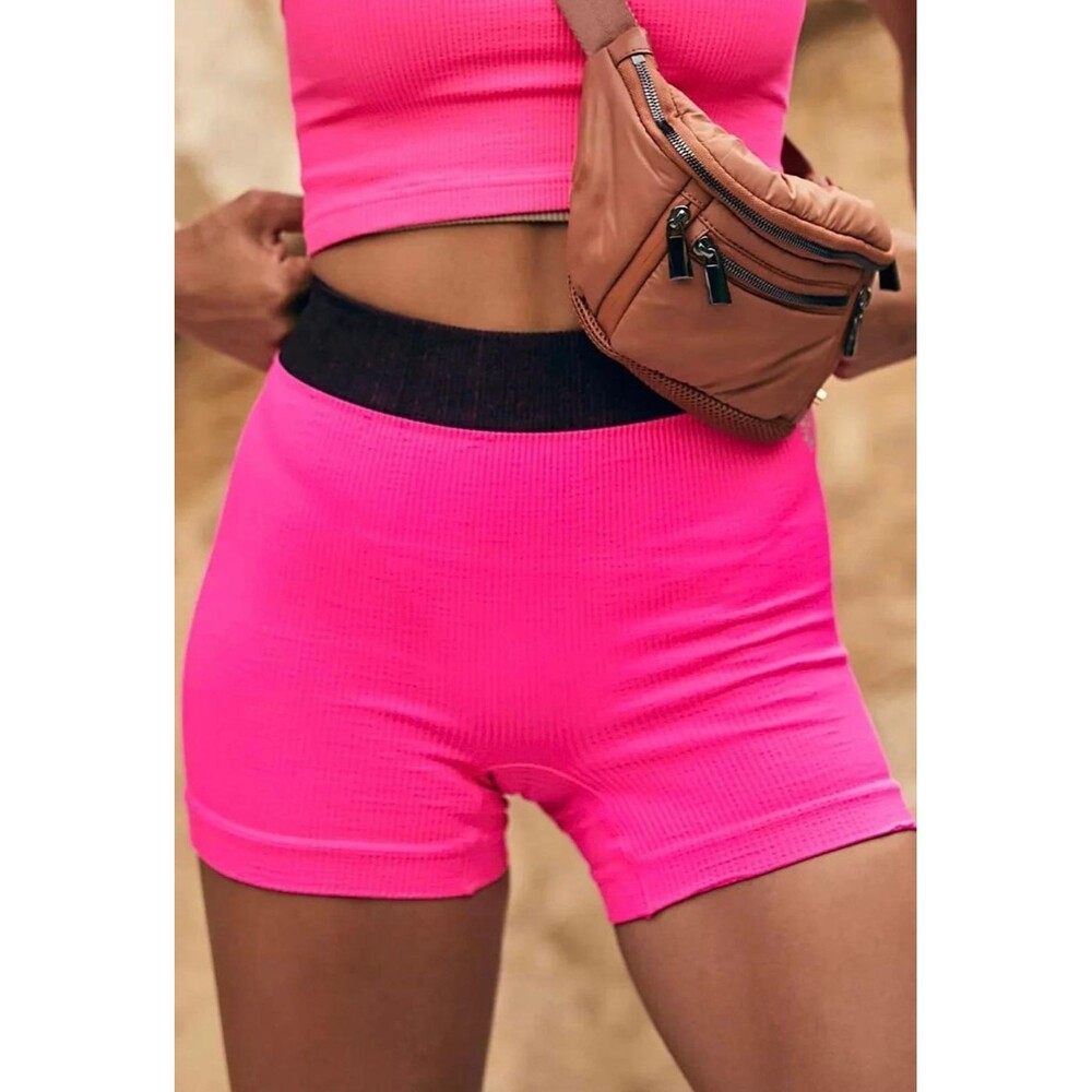 FREE PEOPLE Movement Seamless Shorts New Women's MEDIUM Pink Ribbed USA Made